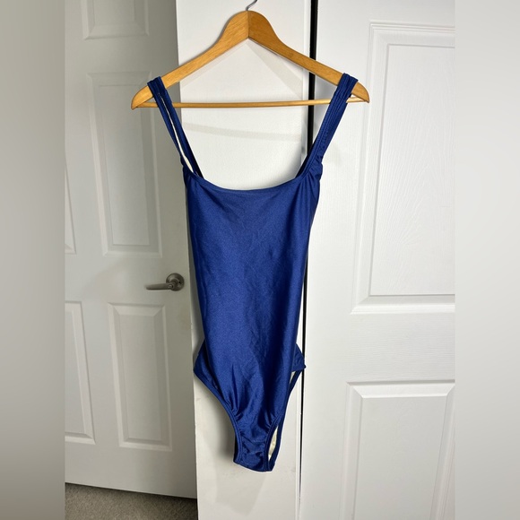 Speedo Other - Speedo Swimsuit One-Piece Women's Size 14L Navy Blue Built In Bra